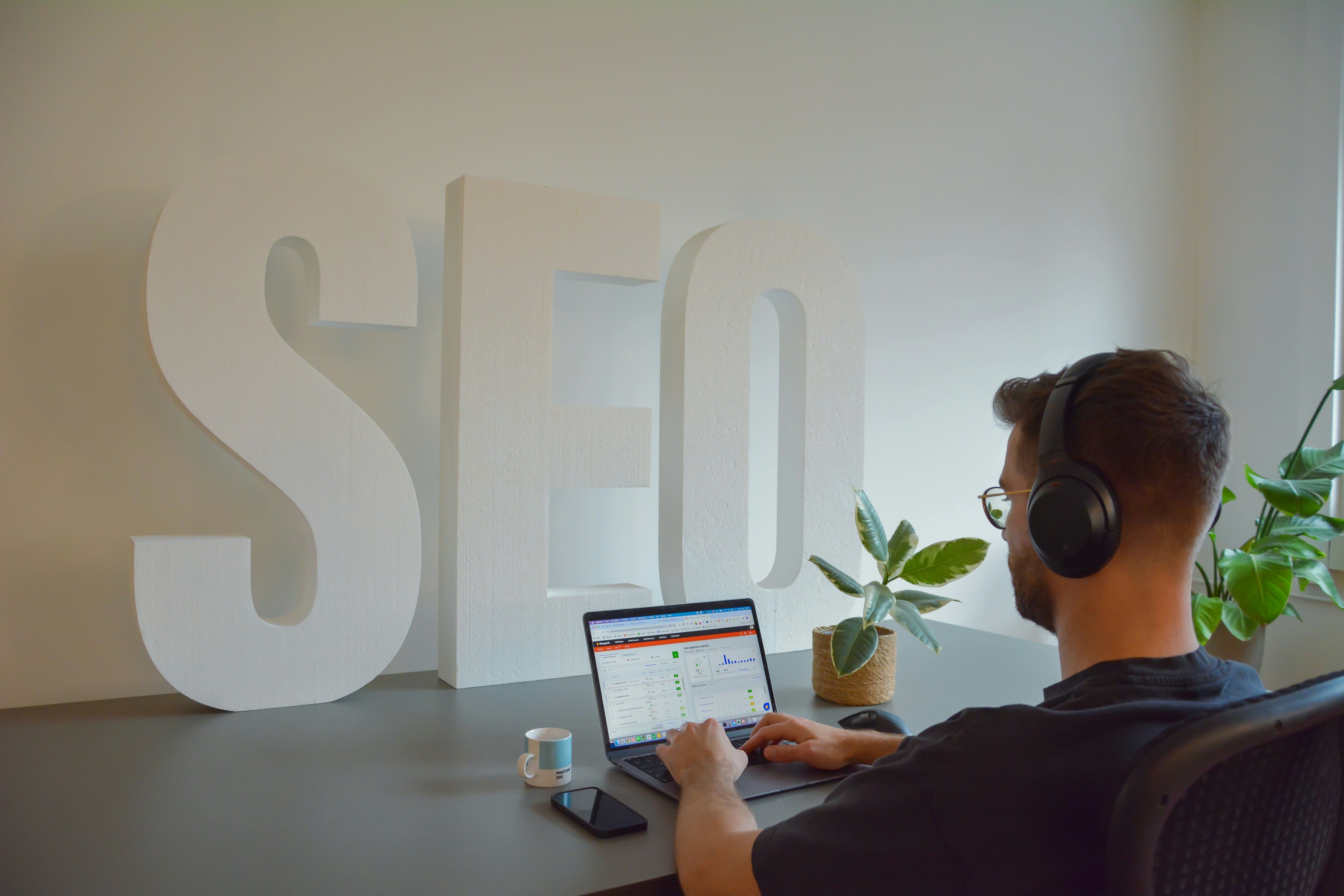 seo продвижение сайтов в 2026 году в гугл (2).jpg